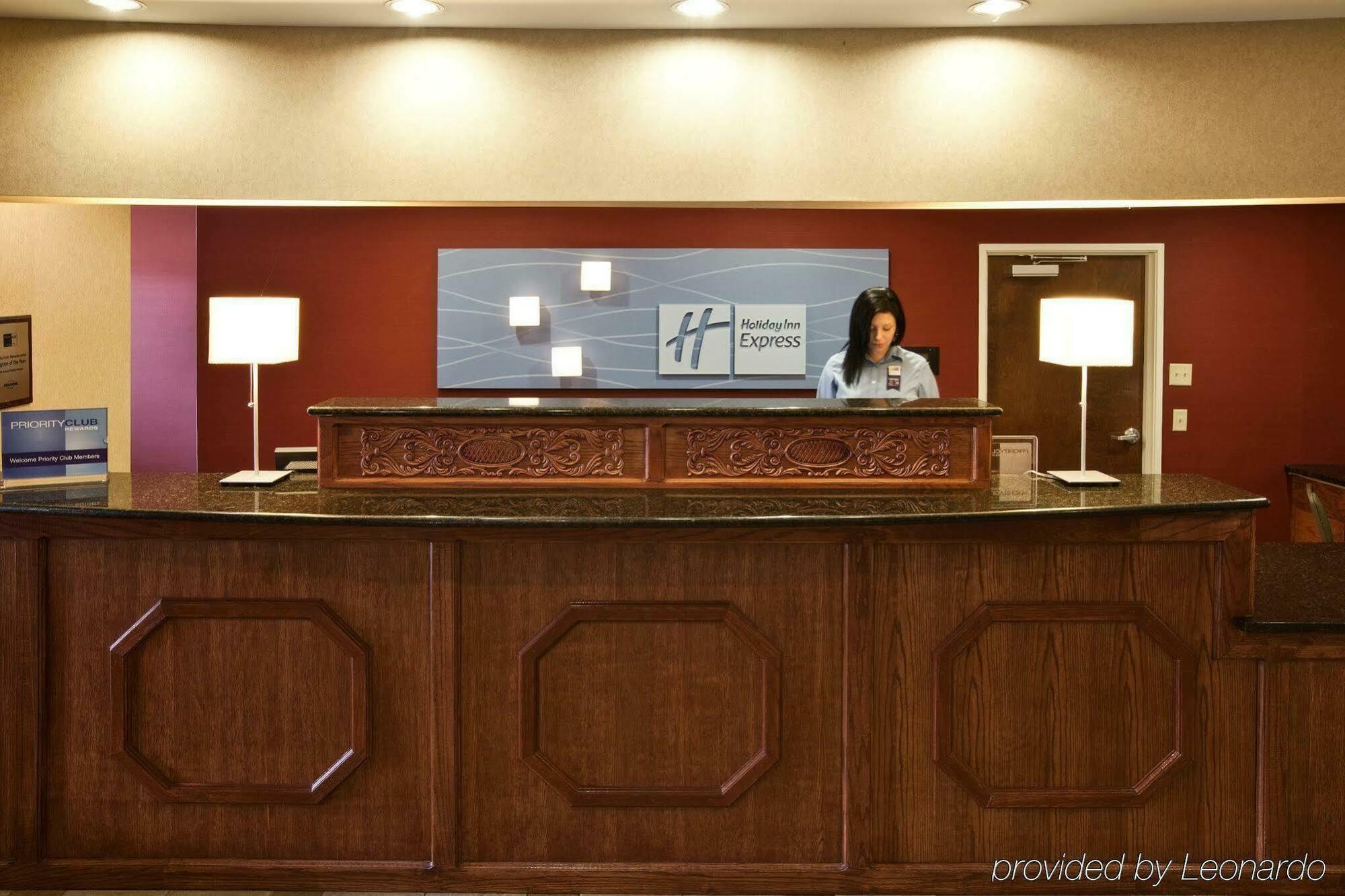 Holiday Inn Express Hotel & Suites Lonoke I-40, An Ihg Hotel Interior photo